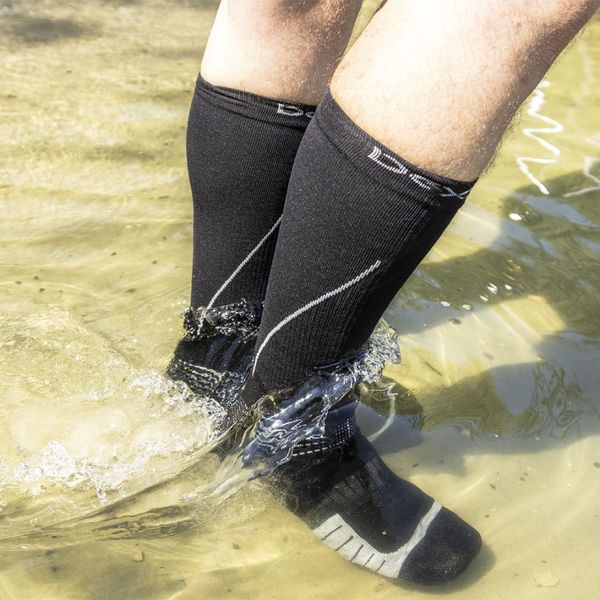 Шкарпетки водонепроникні Dexshell Compression Mudder  DS635GRYS фото